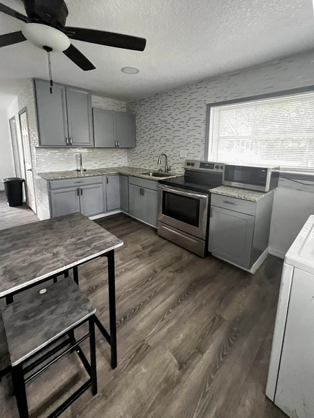 Coliving in Engelwood Park - East Orlando, Orlando