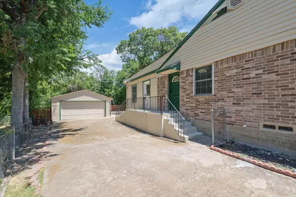 Coliving in Cedar Crest - Se Dallas, Dallas