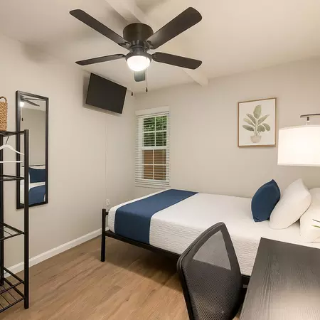 Coliving in Cedar Crest - Se Dallas, Dallas