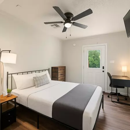Coliving in Cedar Crest - Se Dallas, Dallas
