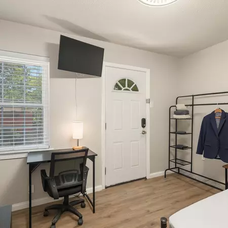 Coliving in Cedar Crest - Se Dallas, Dallas