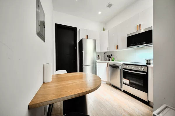 Coliving in Ridgewood - Queens, New York