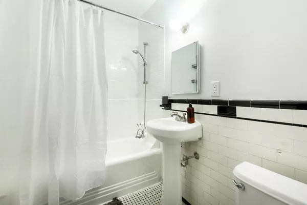 Coliving in Tentleytown - Washington Northwest, Washington DC