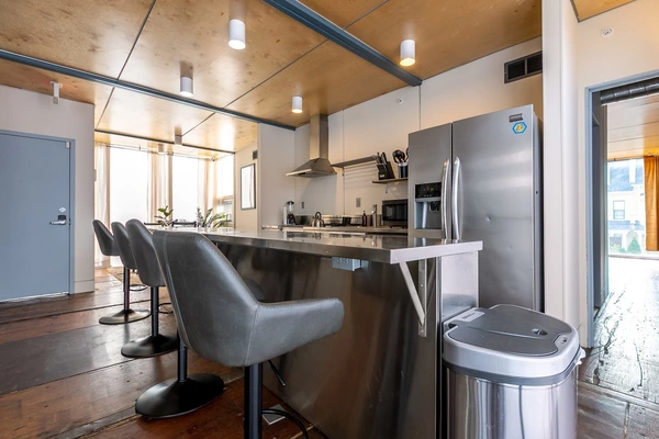 Coliving in Edgewood DC - Washington Northeast, Washington DC