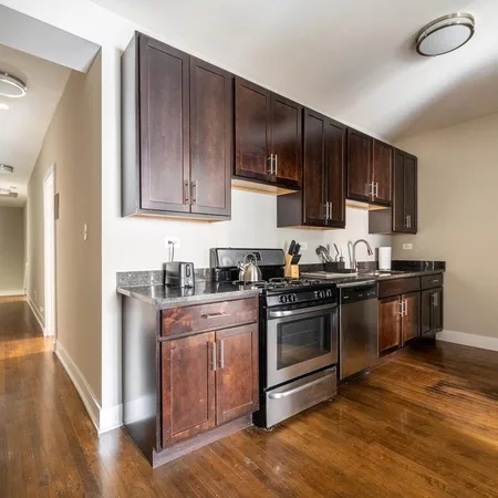 Coliving in Logan Square - North Side, Chicago