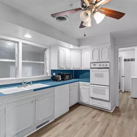 Coliving in Greenville - Central Charlotte, Charlotte