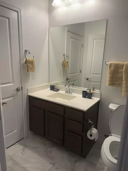 Coliving in Litchfield Park - SW Valley, Phoenix