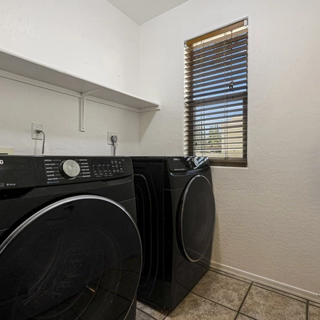 Coliving in Mesa - SE Valley, Phoenix