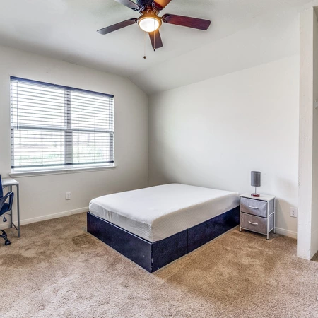 Coliving in New Braunfels - Outer SATX, San Antonio