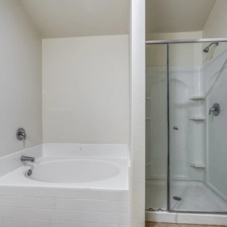 Coliving in New Braunfels - Outer SATX, San Antonio