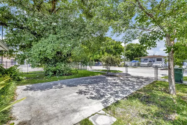 Coliving in Brownsville MIA - Miami Dade, Miami