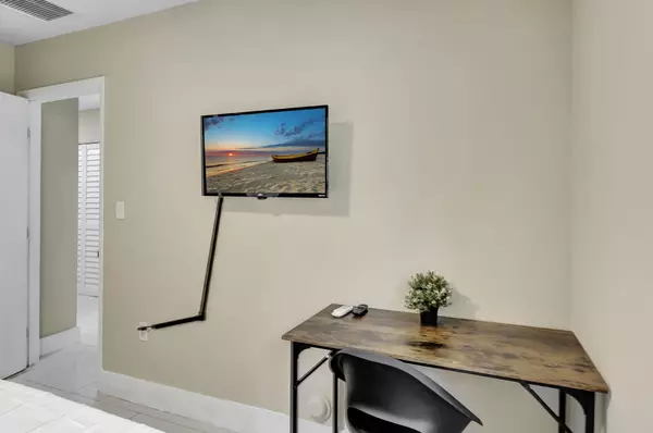 Coliving in Brownsville MIA - Miami Dade, Miami