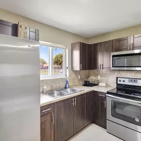 Coliving in Brownsville MIA - Miami Dade, Miami