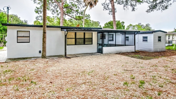 Coliving in Town 'n' Country - West Tampa, Tampa