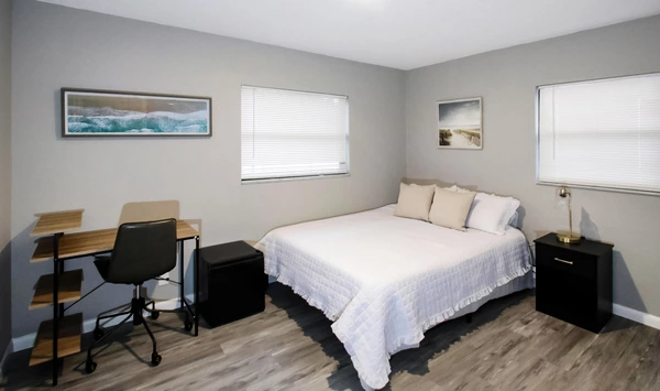 Coliving in Town 'n' Country - West Tampa, Tampa