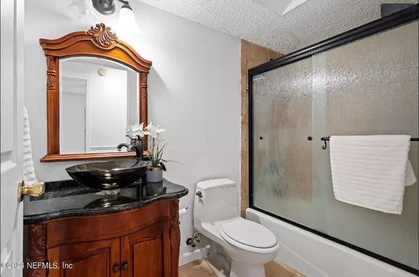 Coliving in Whitehouse - Westside, Jacksonville