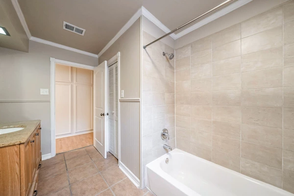 Coliving in Allendale - Se Houston, Houston