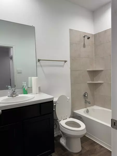 Coliving in Kelliwood - West Houston, Houston