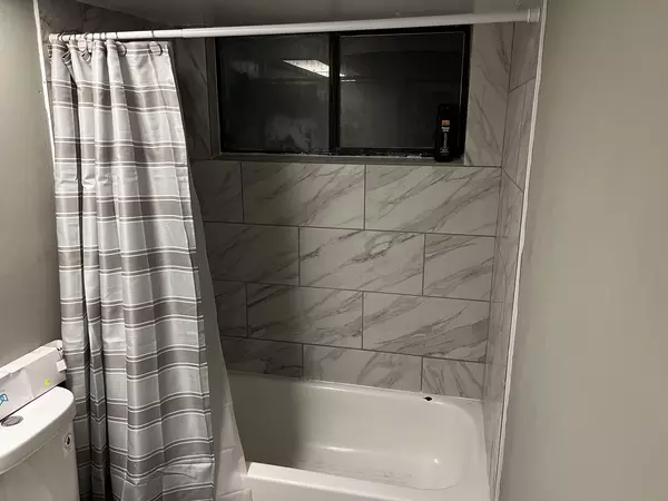 Coliving in Cedar Hills - Westside, Jacksonville