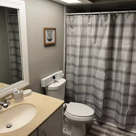 Coliving in Cedar Hills - Westside, Jacksonville