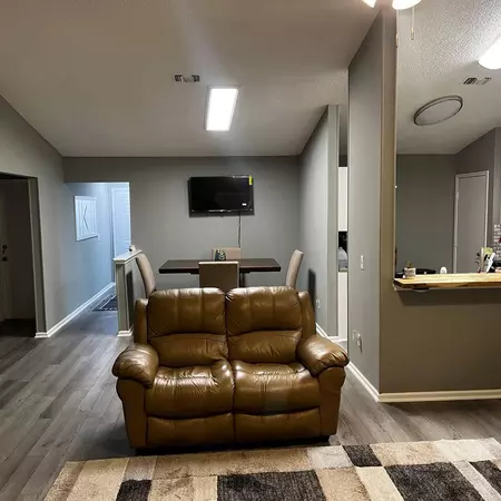 Coliving in Cedar Hills - Westside, Jacksonville