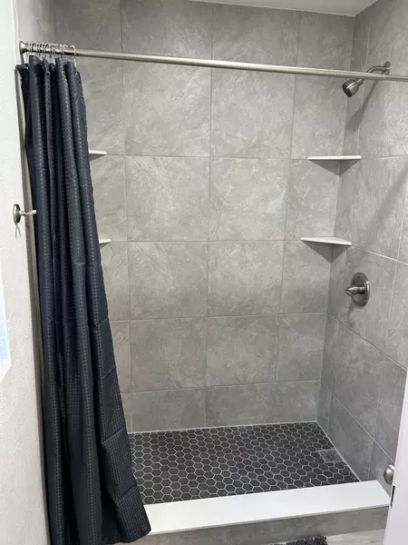 Coliving in Pine Hills - West Orlando, Orlando