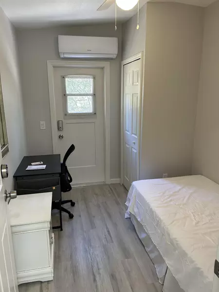 Coliving in Pine Hills - West Orlando, Orlando