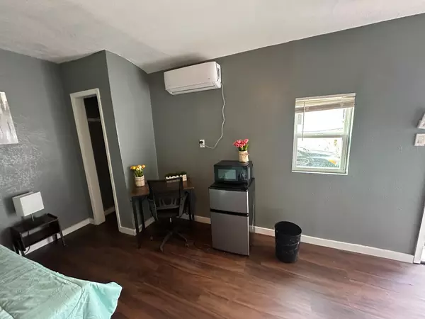 Coliving in Cedar Crest - Se Dallas, Dallas