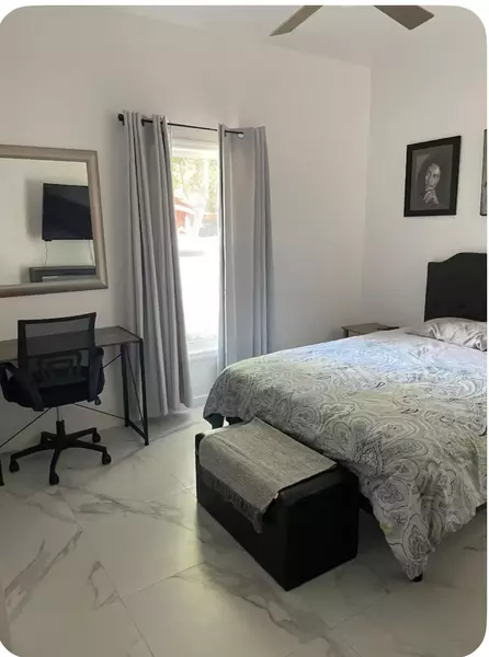 Coliving in Kenwood - Clearwater-St. Petersburg, Tampa