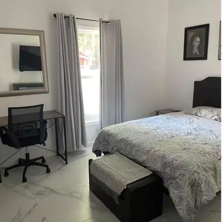 Coliving in Kenwood - Clearwater-St. Petersburg, Tampa