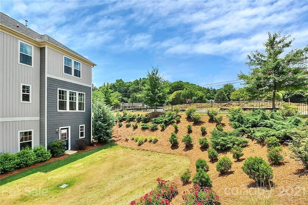 Coliving in Sterling - South Charlotte, Charlotte