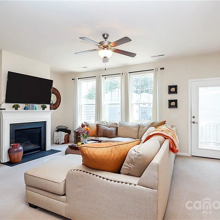 Coliving in Sterling - South Charlotte, Charlotte
