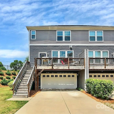 Coliving in Sterling - South Charlotte, Charlotte