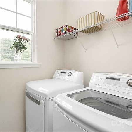 Coliving in Sterling - South Charlotte, Charlotte