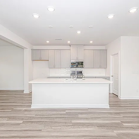 Coliving in Eagle Lake - West Charlotte, Charlotte
