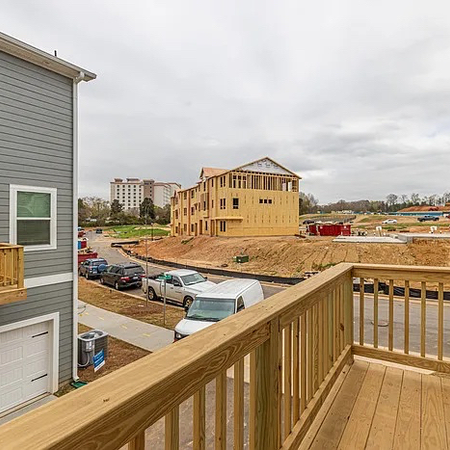 Coliving in Eagle Lake - West Charlotte, Charlotte