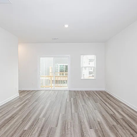Coliving in Eagle Lake - West Charlotte, Charlotte
