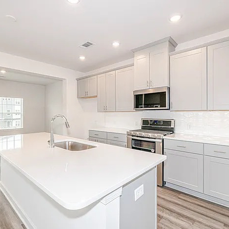 Coliving in Eagle Lake - West Charlotte, Charlotte