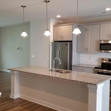 Coliving in Sterling - South Charlotte, Charlotte