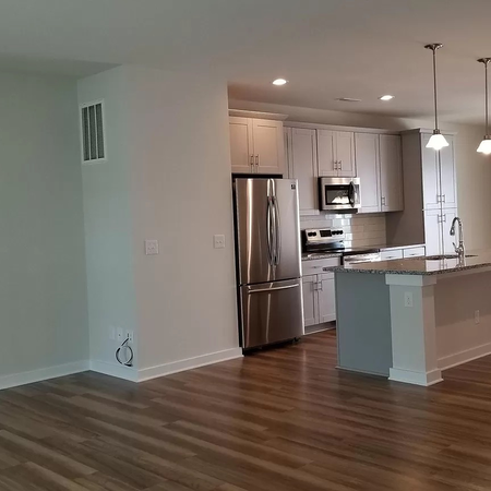 Coliving in Sterling - South Charlotte, Charlotte