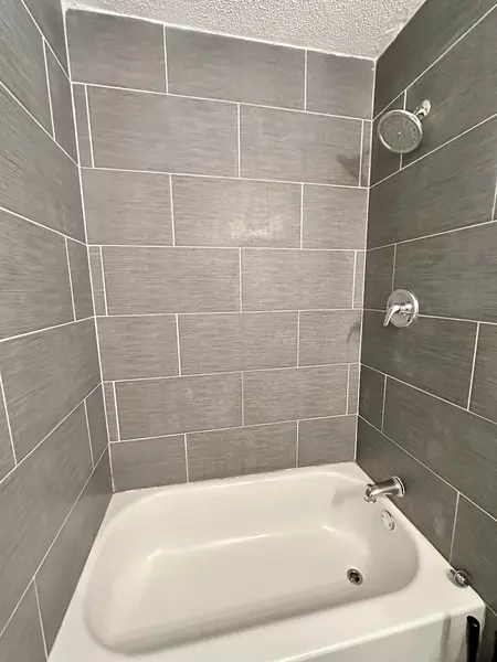 Coliving in University - North Tampa, Tampa