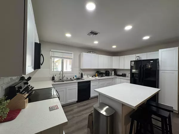 Coliving in Tempe - SE Valley, Phoenix