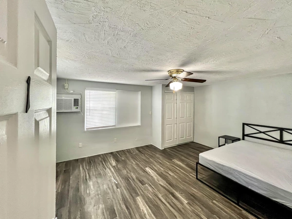 Coliving in Largo - Clearwater-St. Petersburg, Tampa