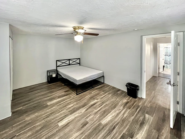 Coliving in Largo - Clearwater-St. Petersburg, Tampa