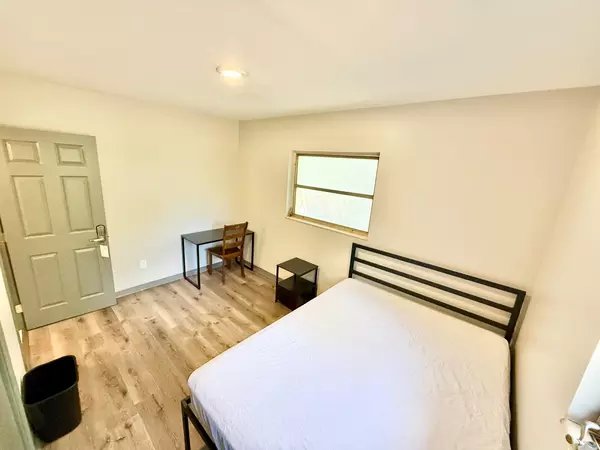 Coliving in University Square - North Tampa, Tampa