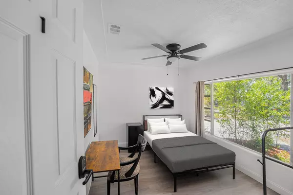 Coliving in Lealman - Clearwater-St. Petersburg, Tampa