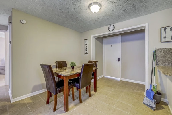 Coliving in Highlands - Northside, Jacksonville