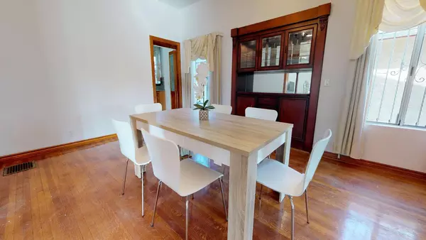 Coliving in Los Feliz - Central Los Angeles, Los Angeles
