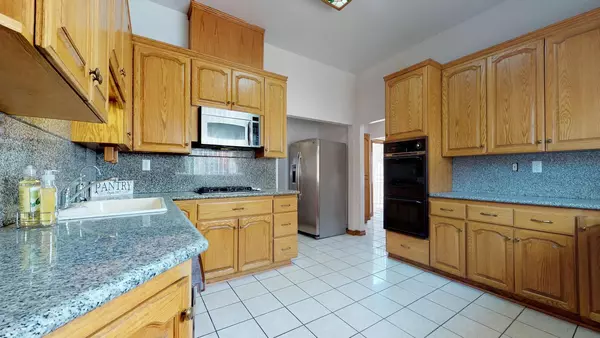 Coliving in Los Feliz - Central Los Angeles, Los Angeles