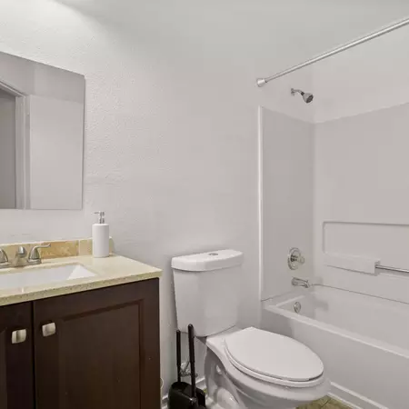 Coliving in Southeast Austin - South Austin, Austin